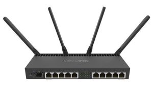 MikroTik-RB4011iGS5HacQ2HnD-IN-1.jpg